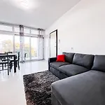 Apartment Central Sea House